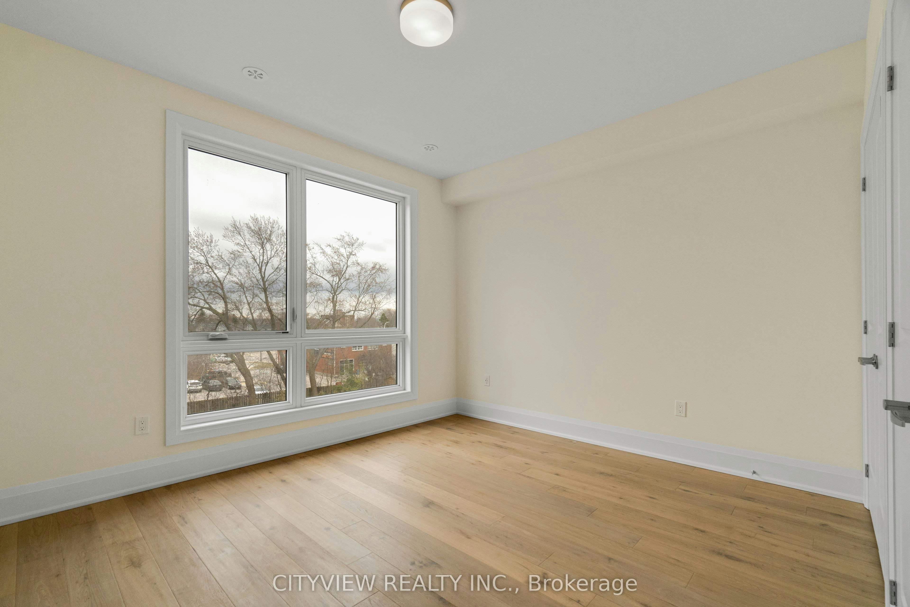2284 Sovereign Street, Oakville, ON, L6L 1L6 - 33