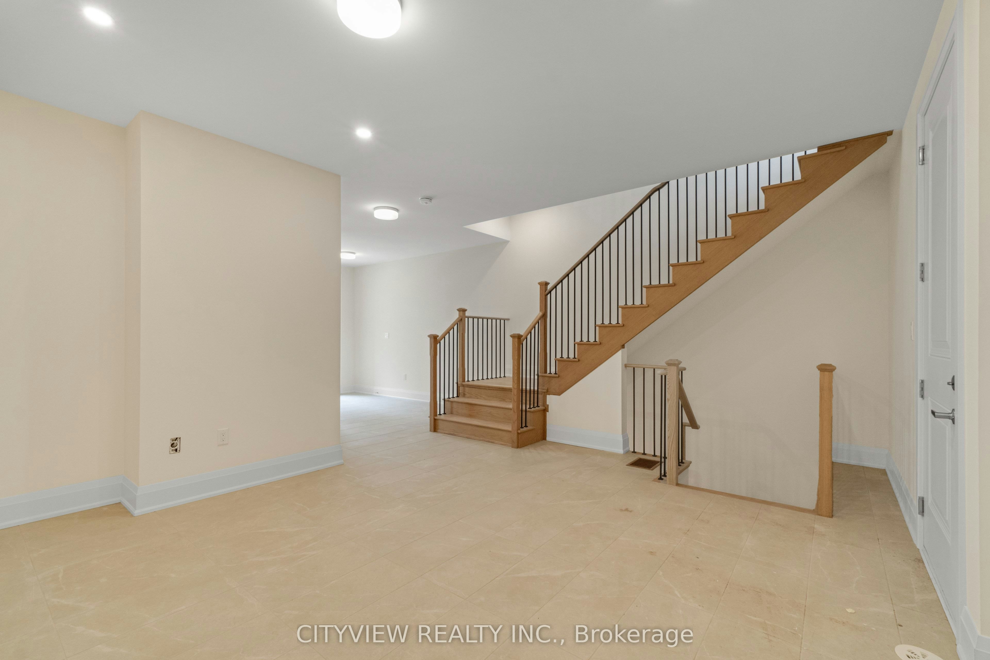 2284 Sovereign Street, Oakville, ON, L6L 1L6 - 16