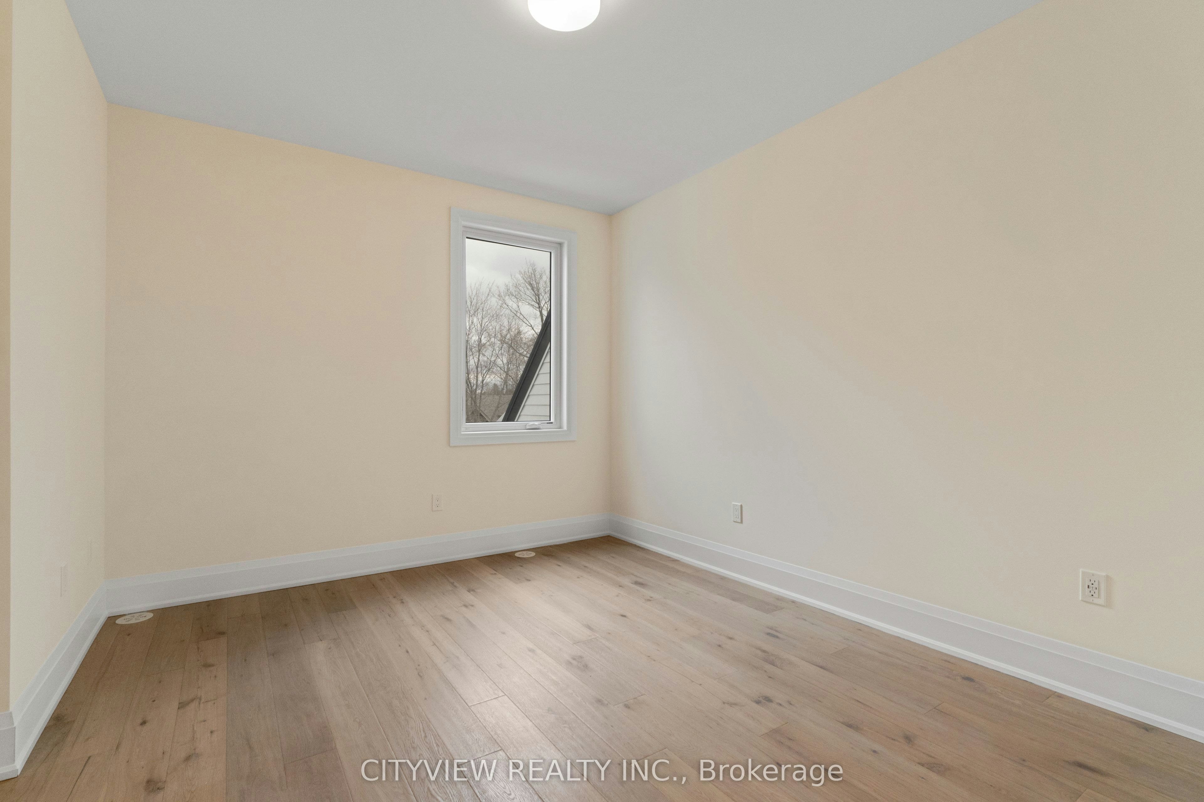 2284 Sovereign Street, Oakville, ON, L6L 1L6 - 27