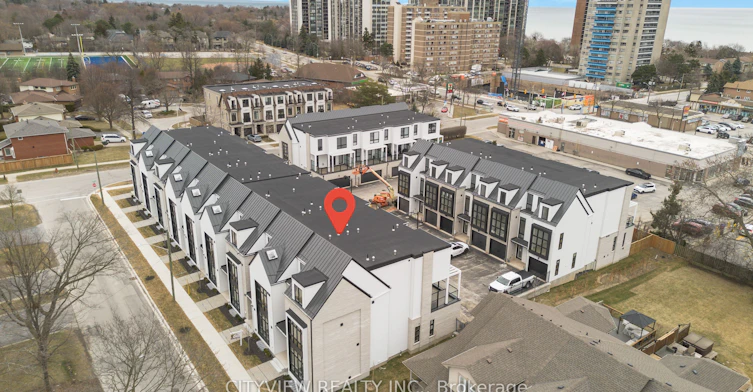 2284 Sovereign Street, Oakville, ON, L6L 1L6 - 3