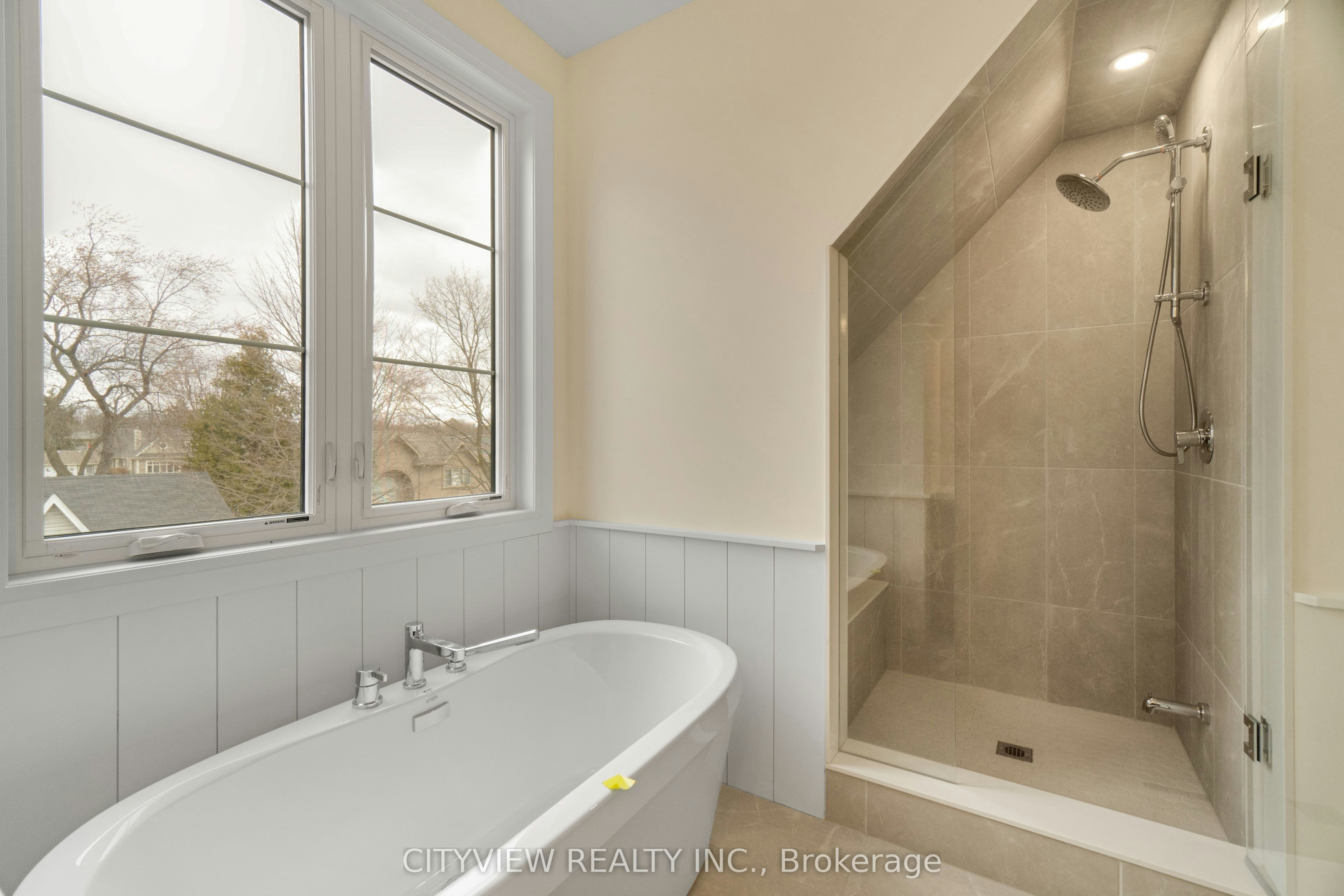 2284 Sovereign Street, Oakville, ON, L6L 1L6 - 31