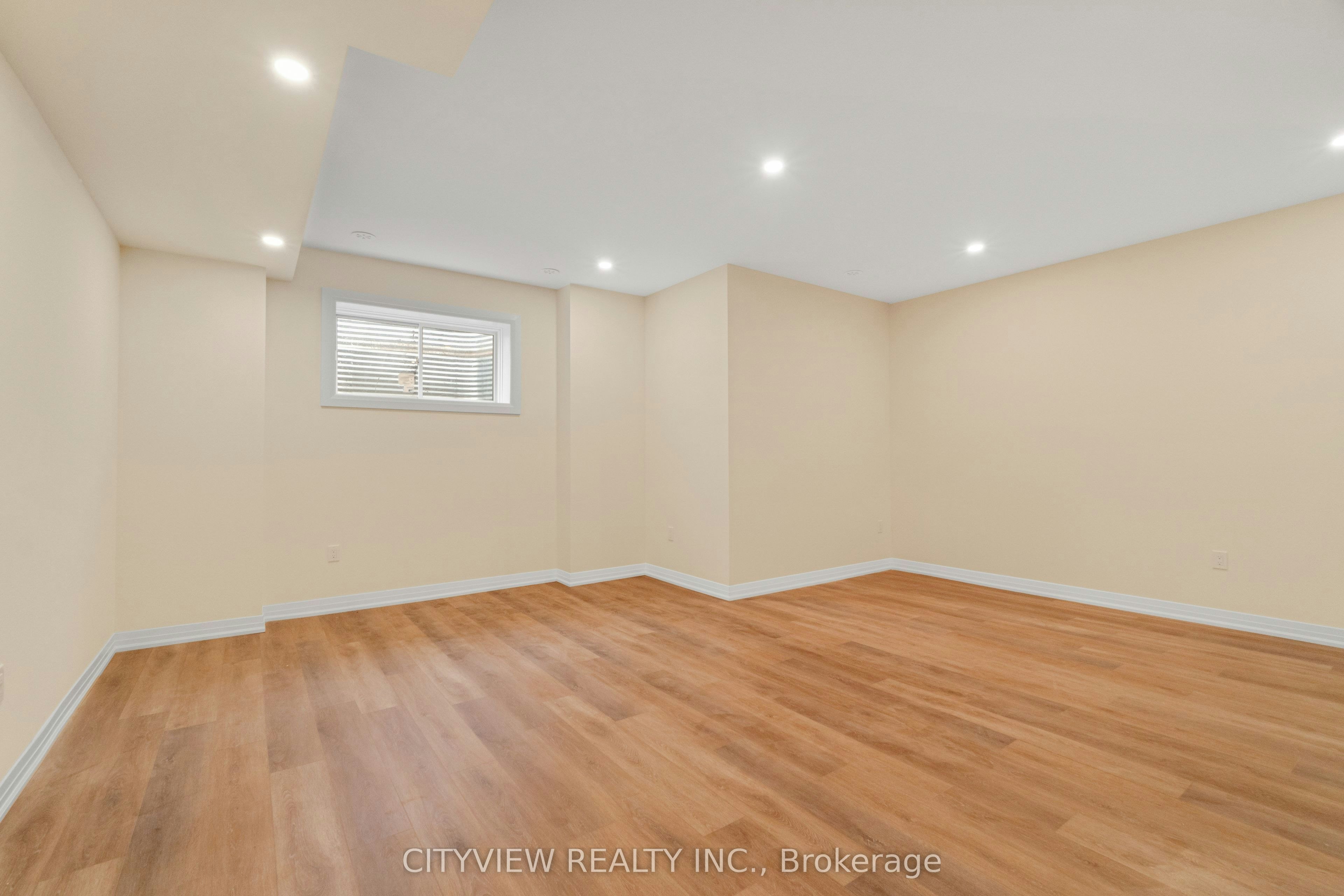 2284 Sovereign Street, Oakville, ON, L6L 1L6 - 41
