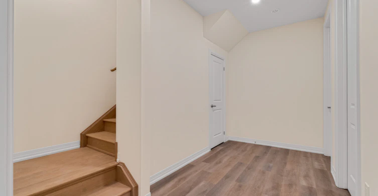2284 Sovereign Street, Oakville, ON, L6L 1L6 - 38
