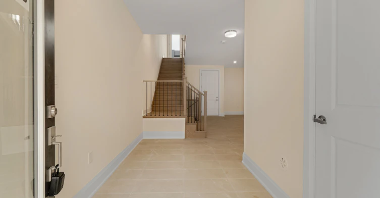 2284 Sovereign Street, Oakville, ON, L6L 1L6 - 7