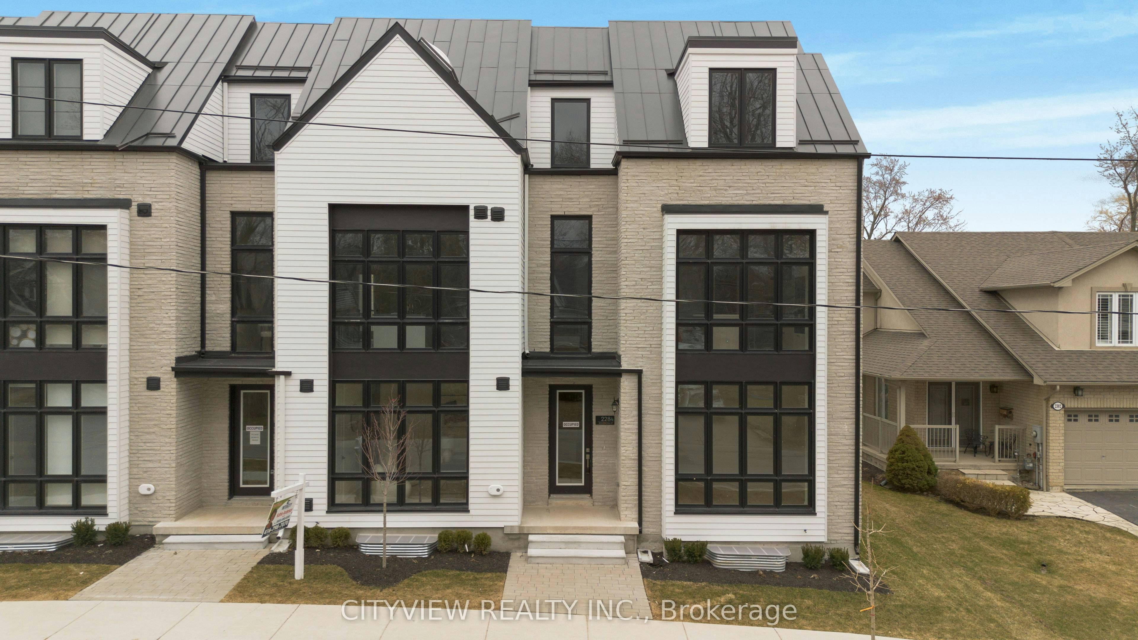 2284 Sovereign Street, Oakville, ON, L6L 1L6 - 5