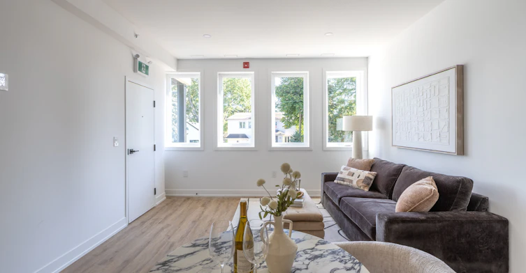 1-60 Cannon Road, Toronto, ON, M8Y 1S1 - 5