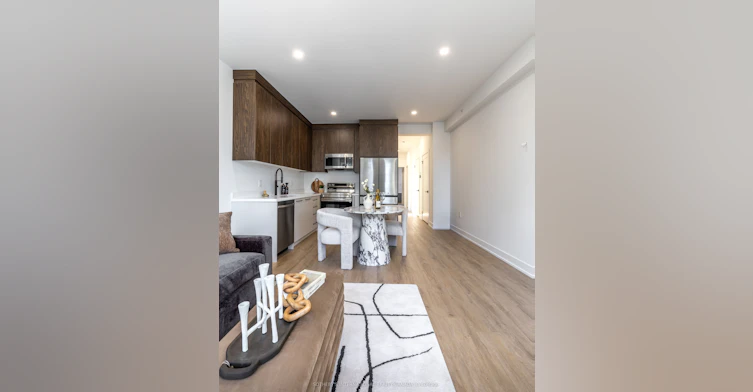 1-60 Cannon Road, Toronto, ON, M8Y 1S1 - 7