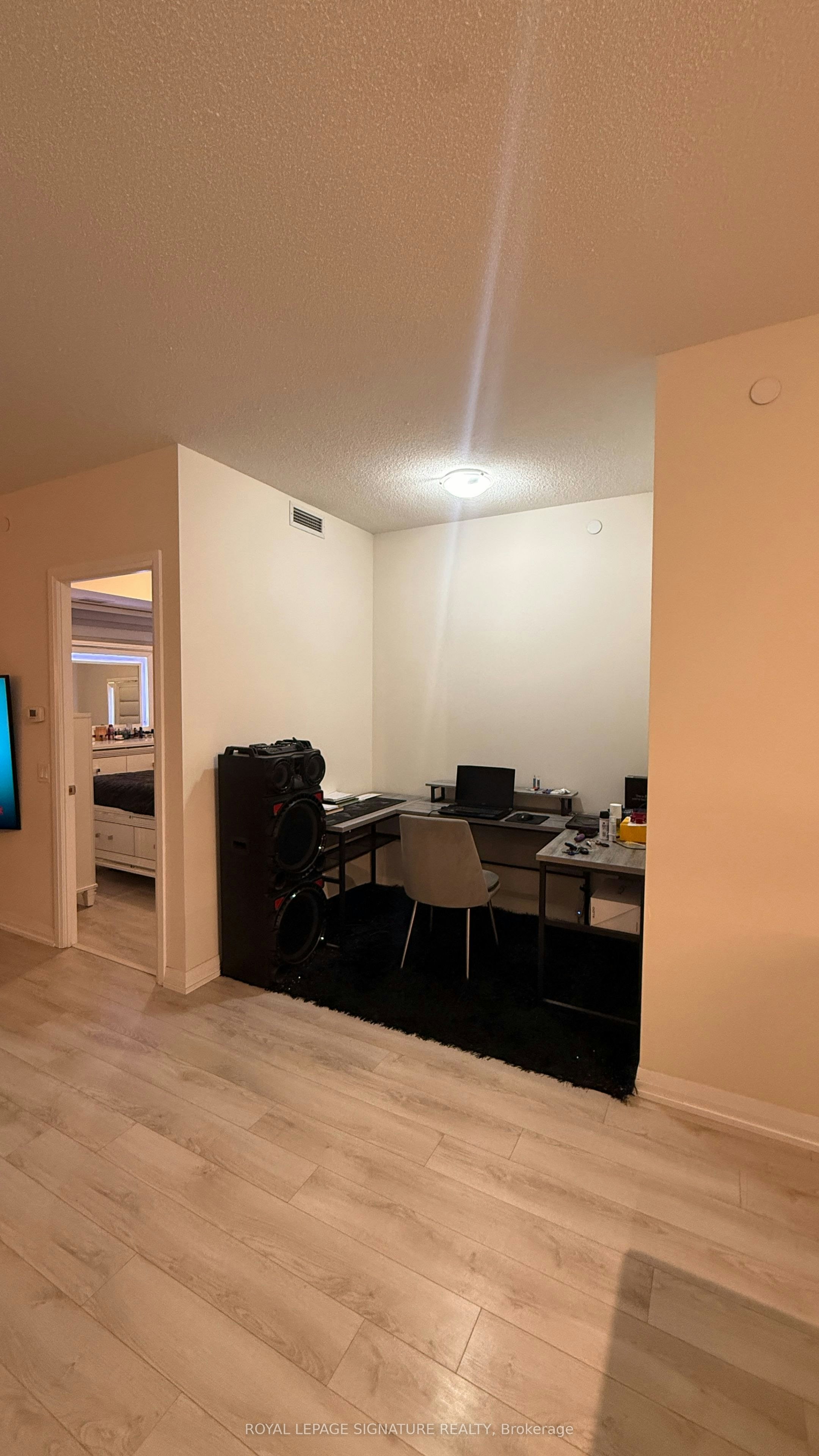 2611-35 Watergarden Drive, Mississauga, ON, L5R 0G8 - 13