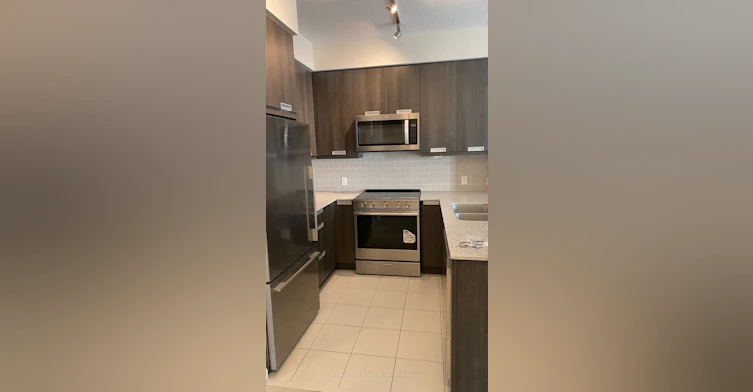 2611-35 Watergarden Drive, Mississauga, ON, L5R 0G8