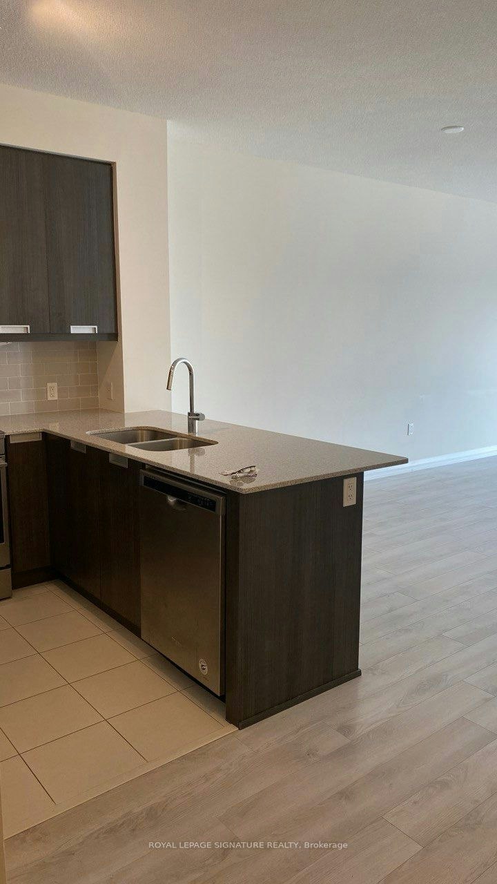 2611-35 Watergarden Drive, Mississauga, ON, L5R 0G8 - 2