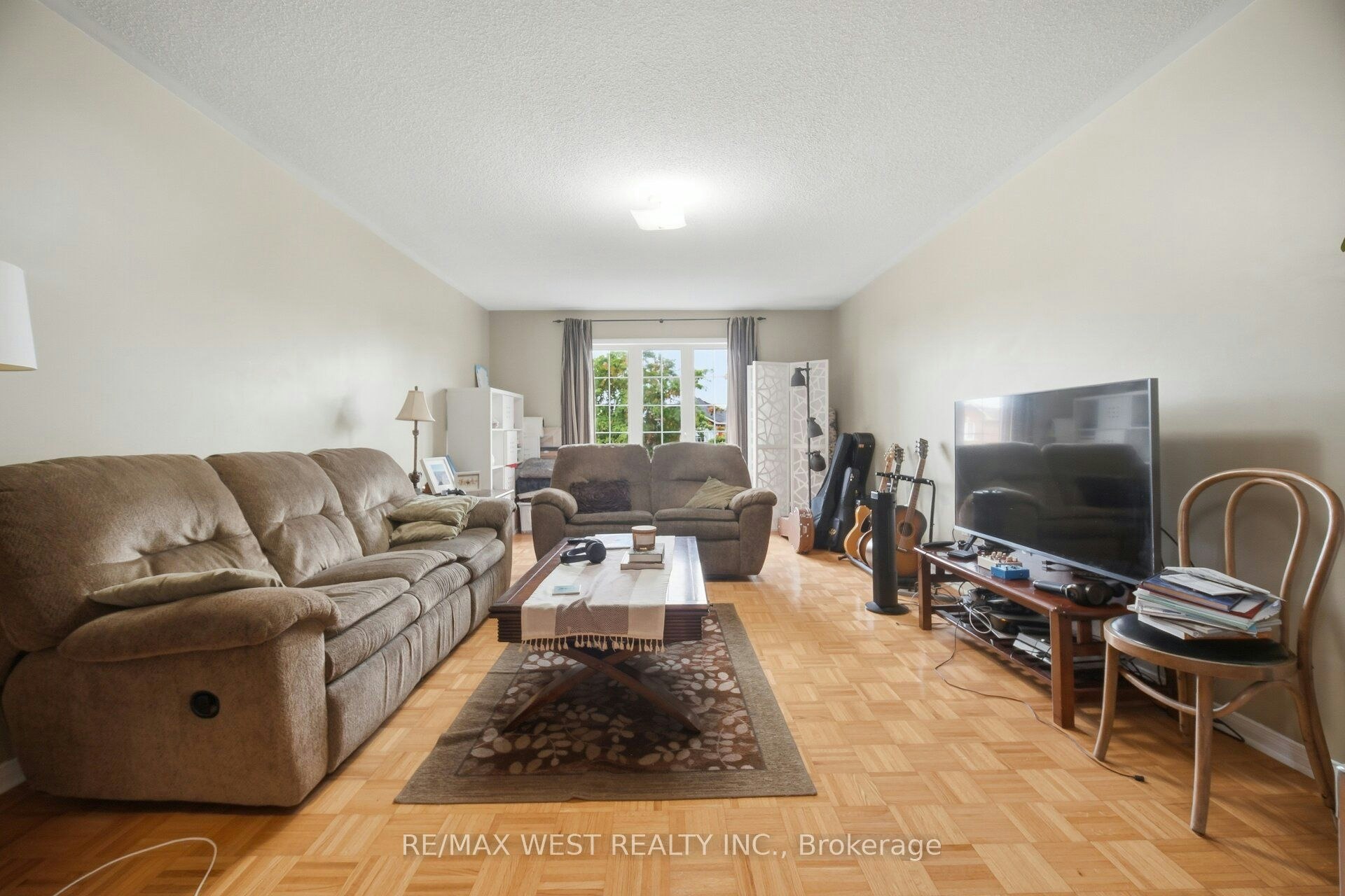 Upper-6409 Torre Drive, Mississauga, ON, L5V 2S5 - 8