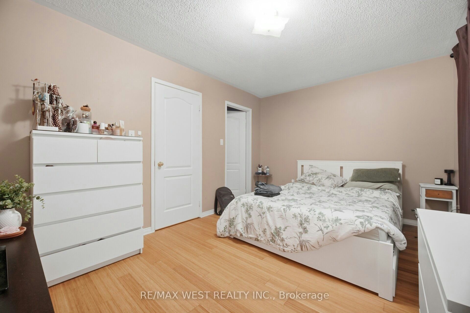 Upper-6409 Torre Drive, Mississauga, ON, L5V 2S5 - 10