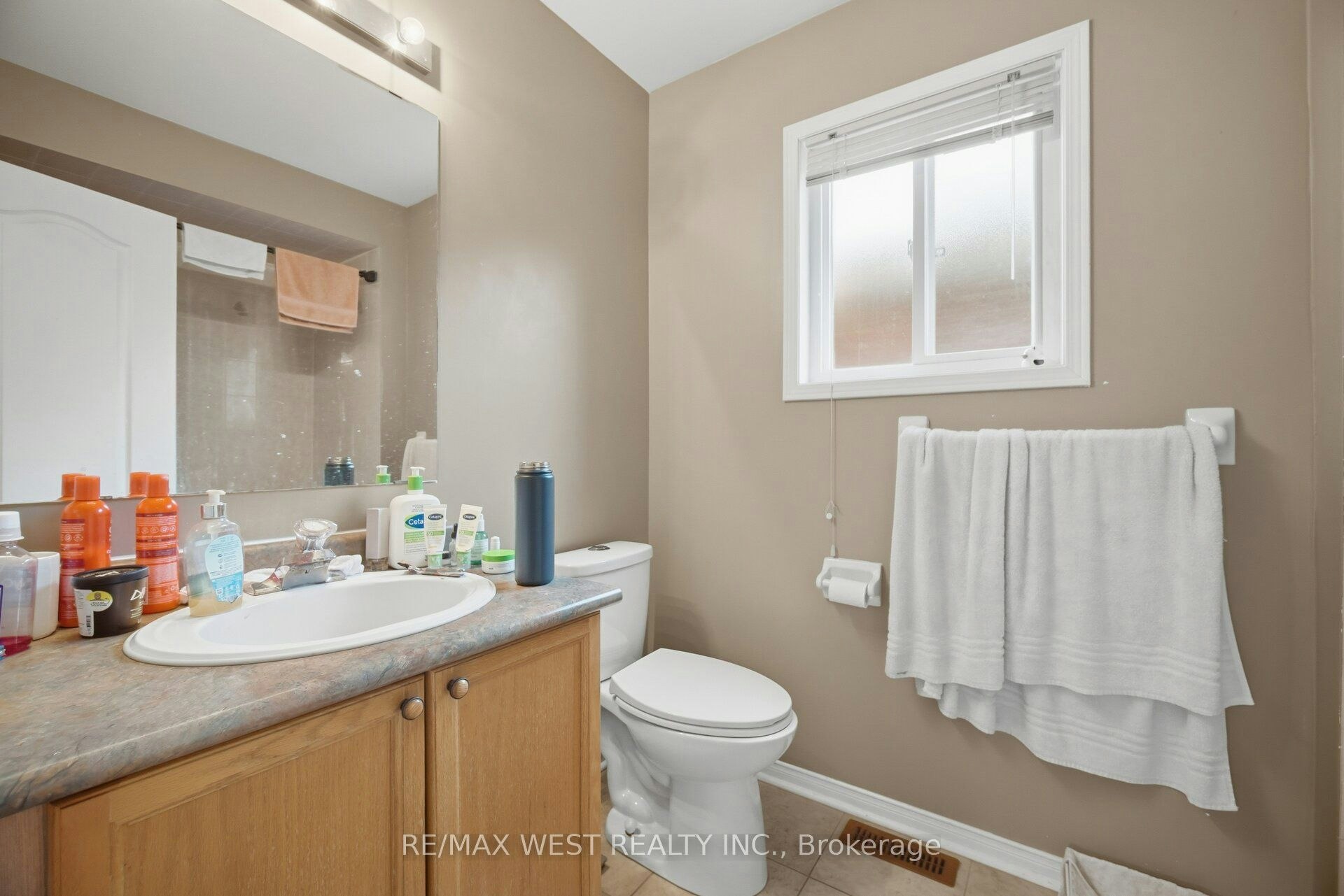 Upper-6409 Torre Drive, Mississauga, ON, L5V 2S5 - 12