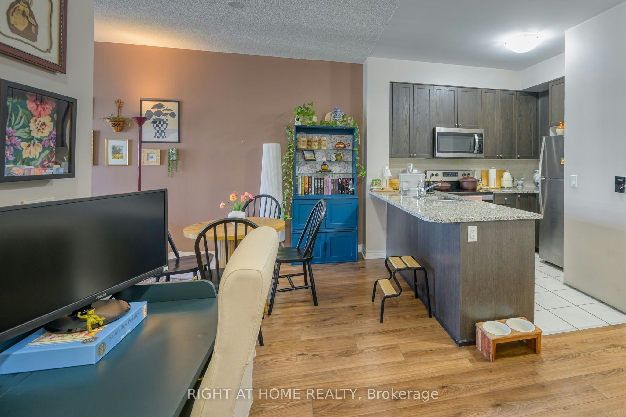 2310-349 Rathburn Road W, Mississauga, ON, L5B 0G9 - 15