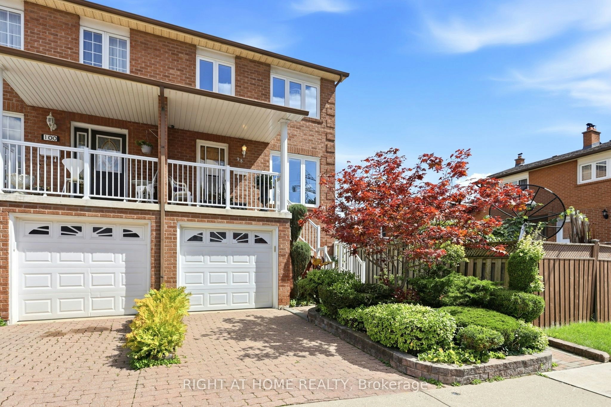 98 Beaver Terrace, Toronto, ON, M6H 4G8