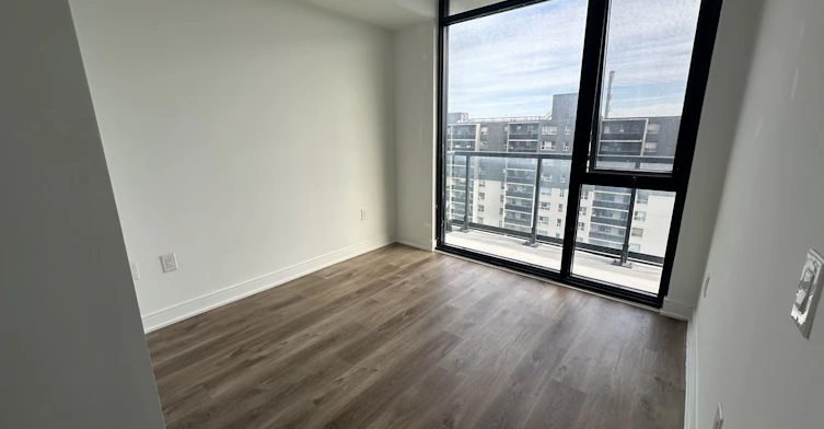 1011-86 Dundas Street E, Mississauga, ON, L5A 0B1 - 11