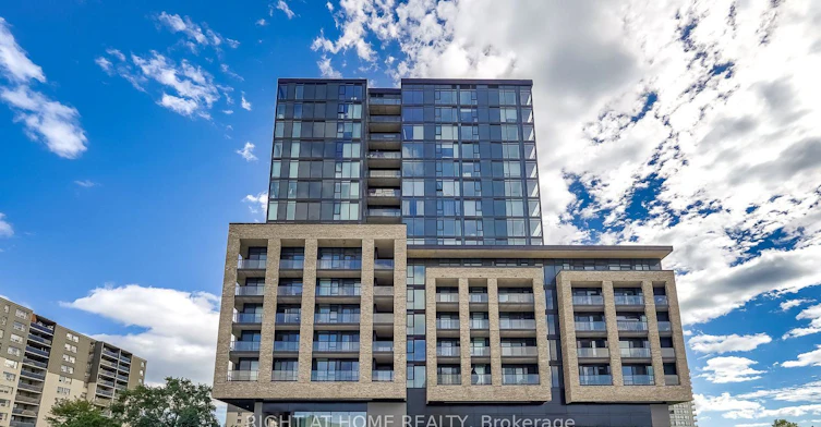 1011-86 Dundas Street E, Mississauga, ON, L5A 0B1