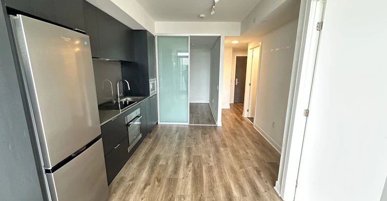 1011-86 Dundas Street E, Mississauga, ON, L5A 0B1 - 9