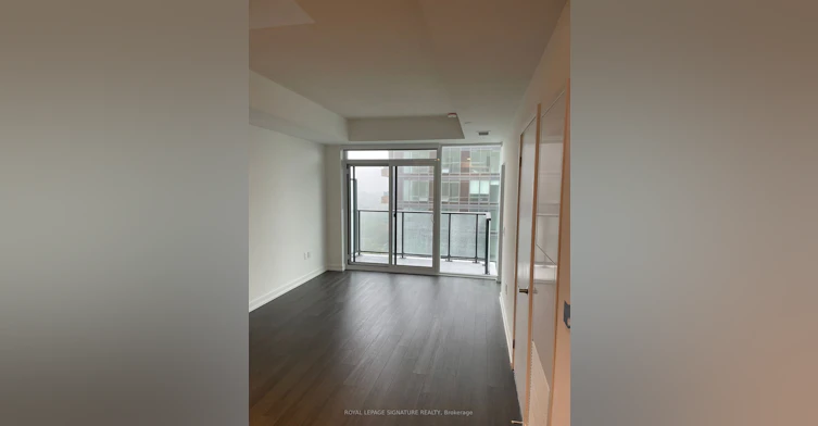 2216-4010 Eglinton Avenue W, Toronto, ON, M9A 0G5 - 3