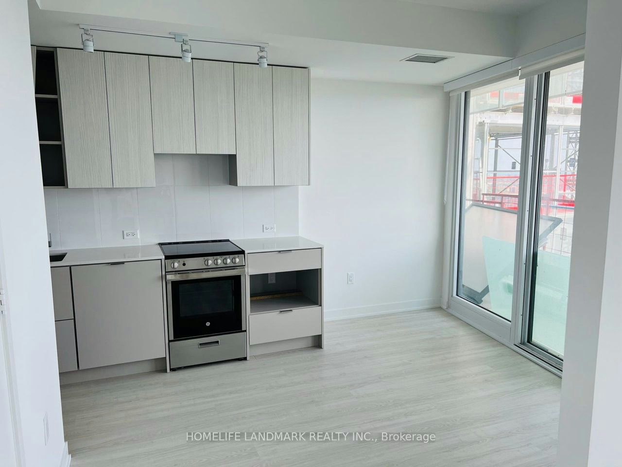 2208-3883 Quartz Road, Mississauga, ON, L5B 0M4 - 8
