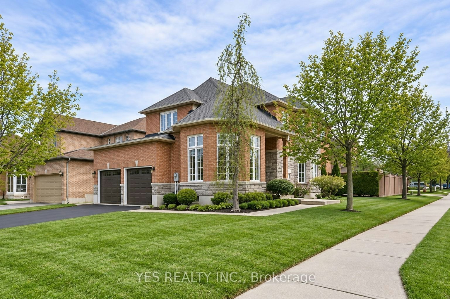 17 Snowcap Road, Brampton, ON, L6R 1W2