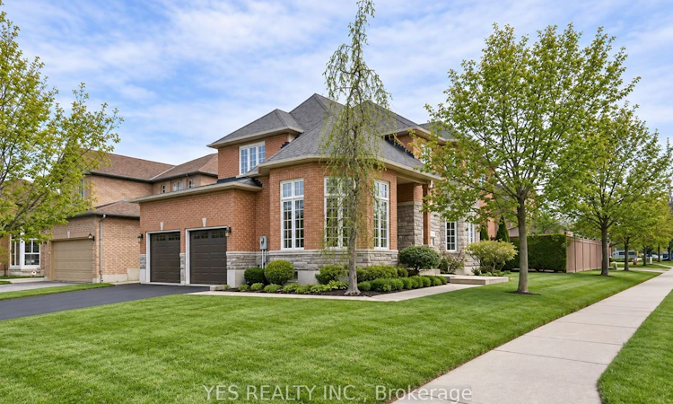17 Snowcap Road
