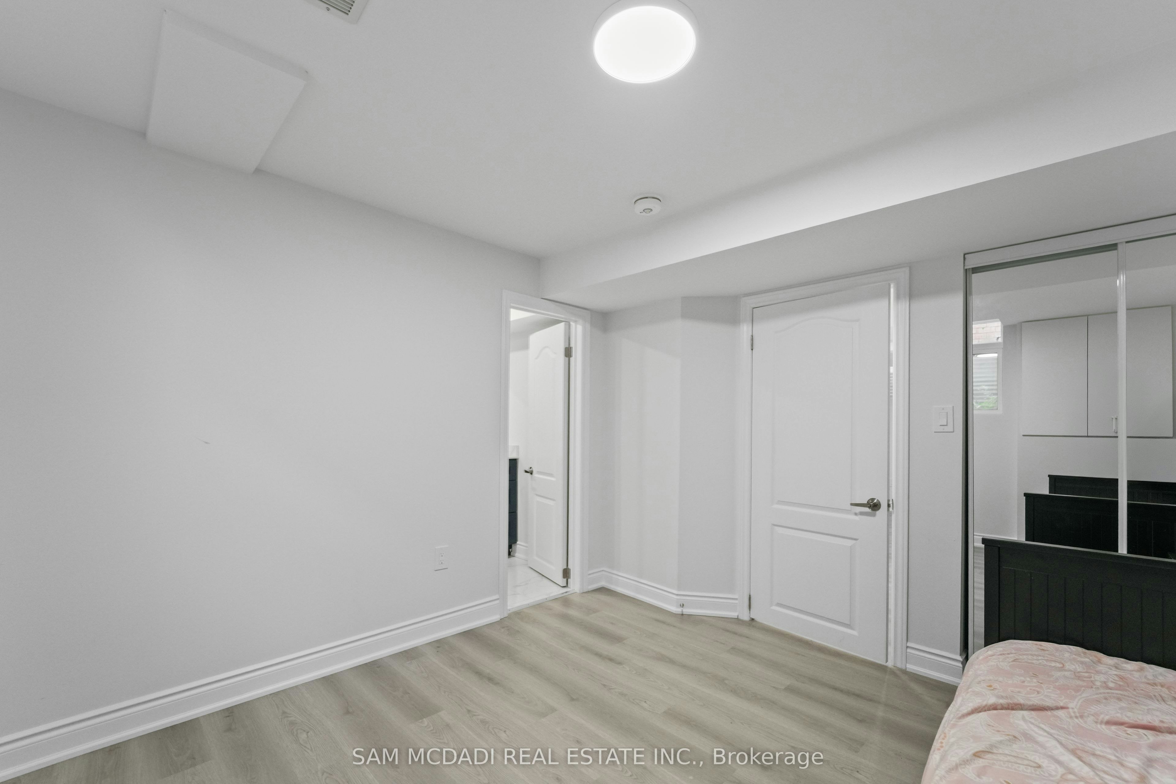 BSMT-4778 Crystal Rose Drive, Mississauga, ON, L5V 1G9 - 8