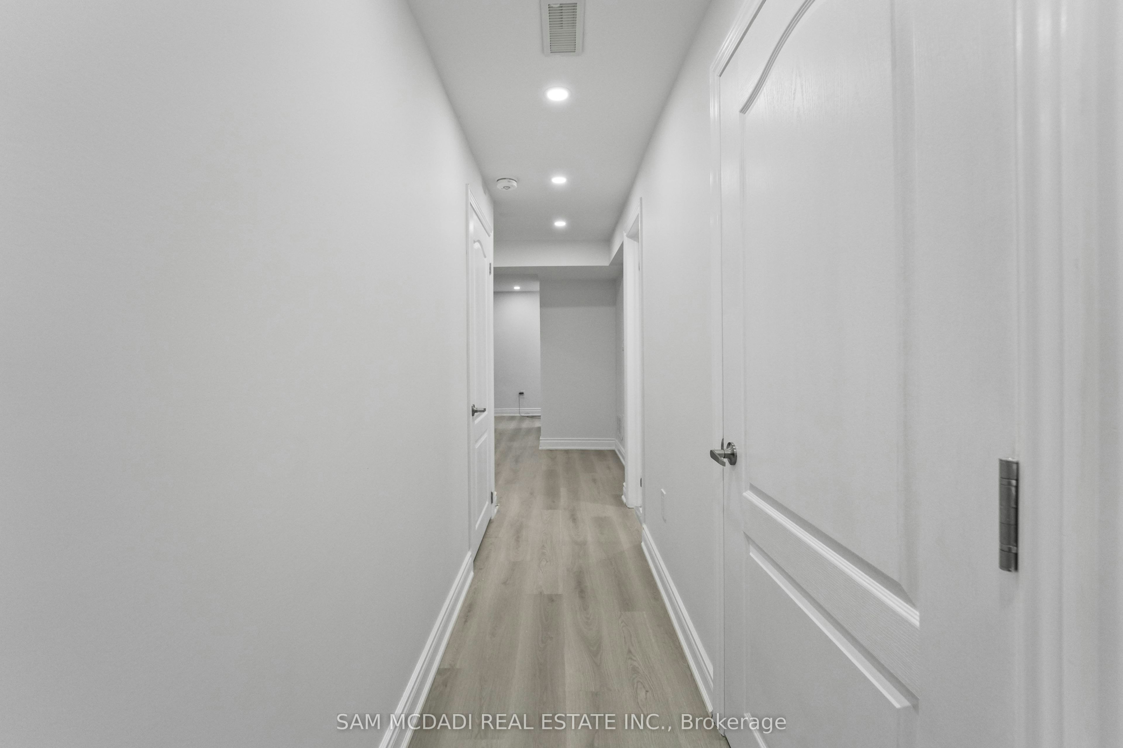 BSMT-4778 Crystal Rose Drive, Mississauga, ON, L5V 1G9 - 3