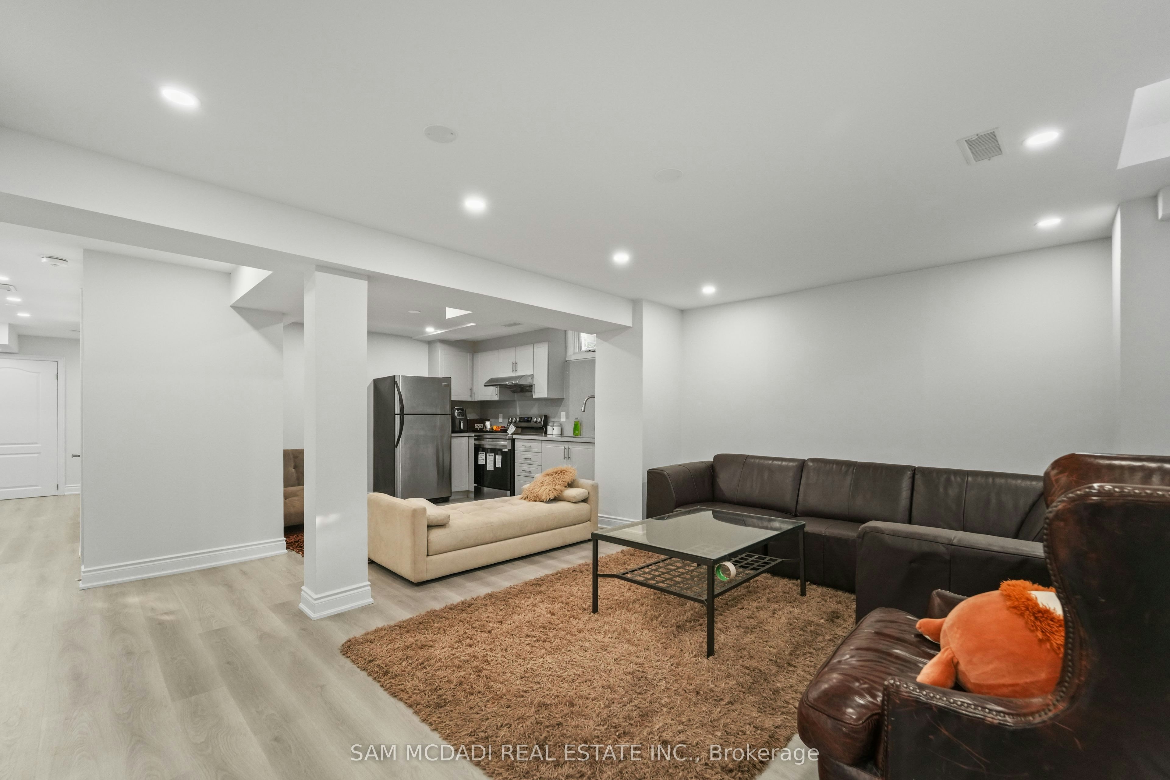 BSMT-4778 Crystal Rose Drive, Mississauga, ON, L5V 1G9 - 6