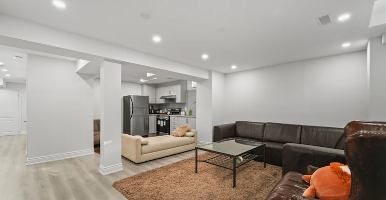 BSMT-4778 Crystal Rose Drive, Mississauga, ON, L5V 1G9 - 6