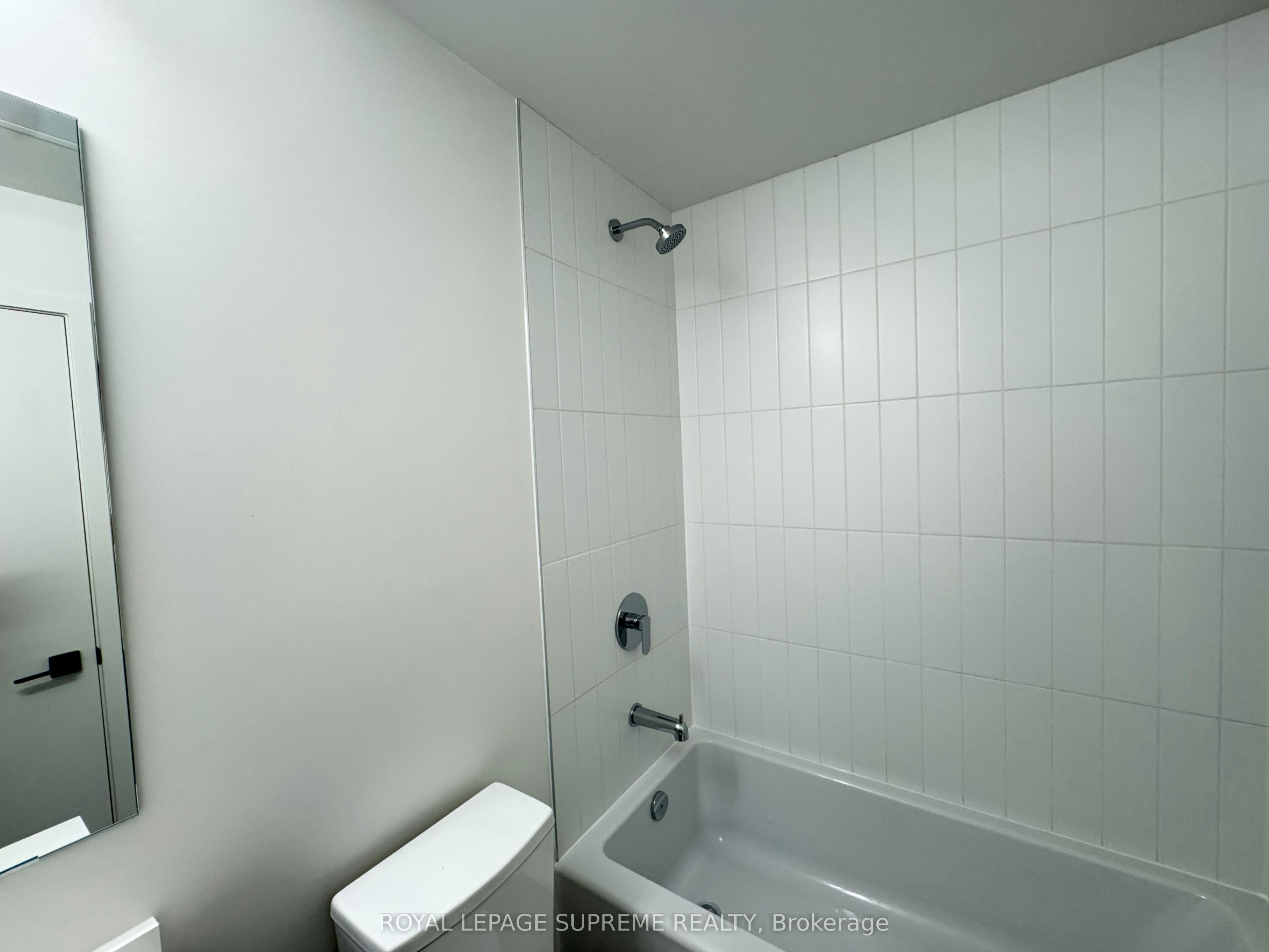 309-1 Vine Avenue, Toronto, ON, M6P 0C8 - 14