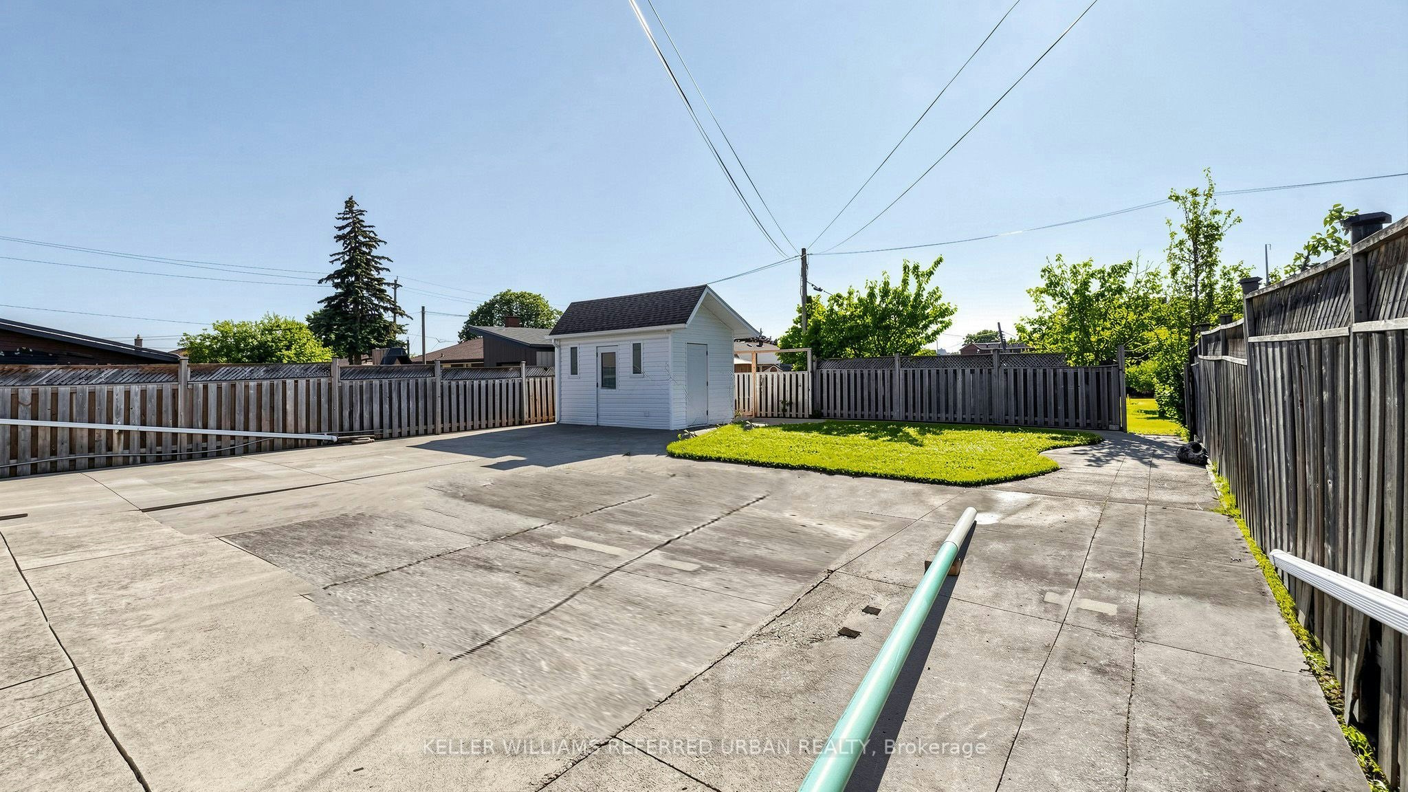Lower-6 Frankfort Avenue, Toronto, ON, M6L 2Y2 - 23