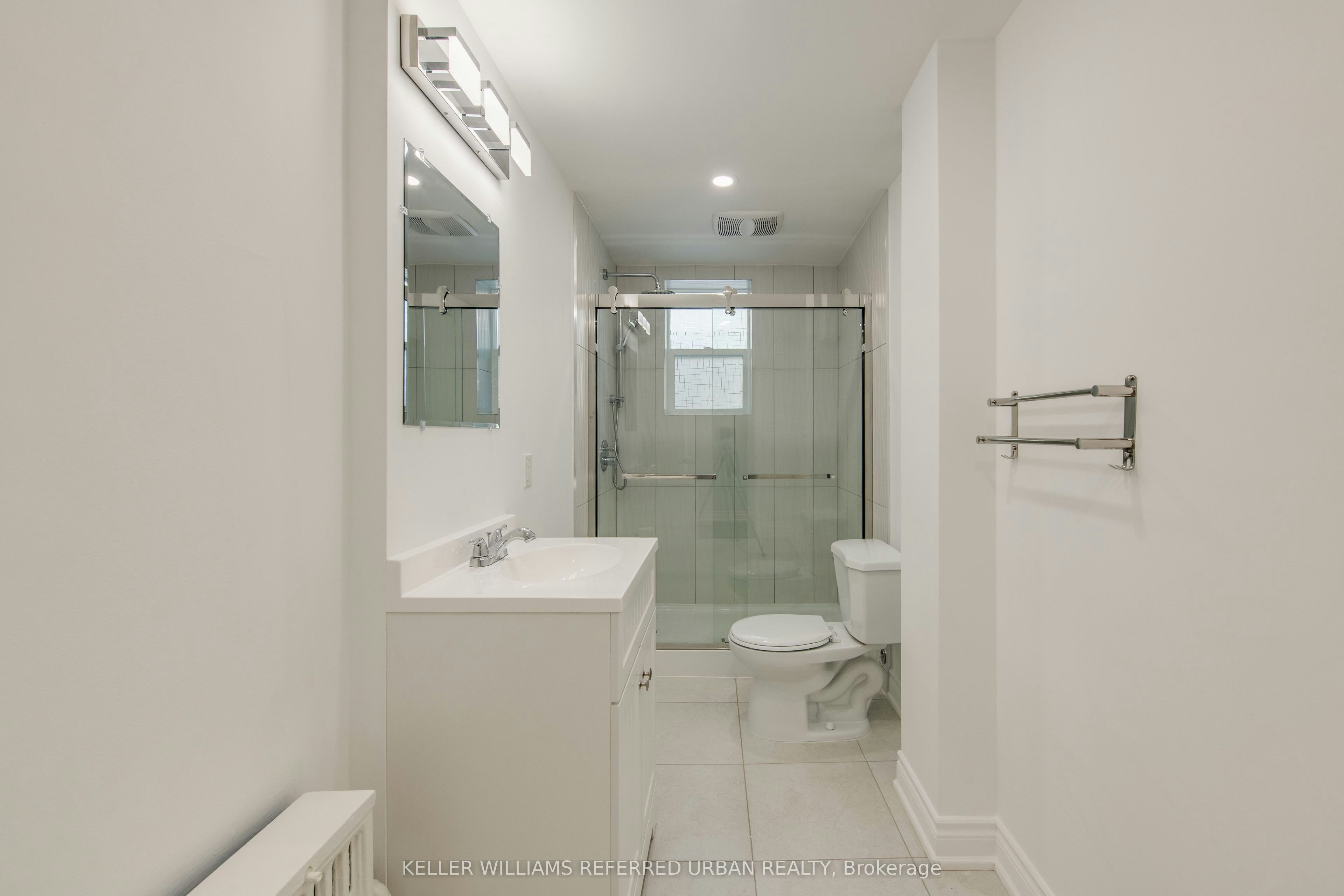 Basement-283 Evelyn Avenue, Toronto, ON, M6P 2Z8 - 16