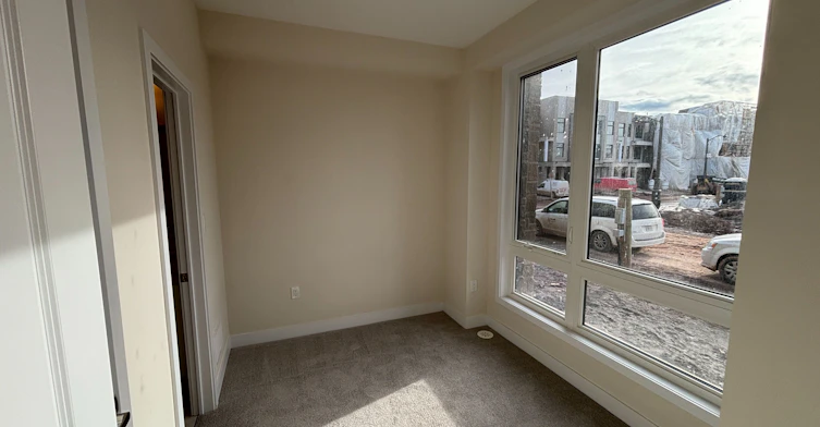 3085 Welsman Gardens, Oakville, ON, L6H 7Z1 - 3