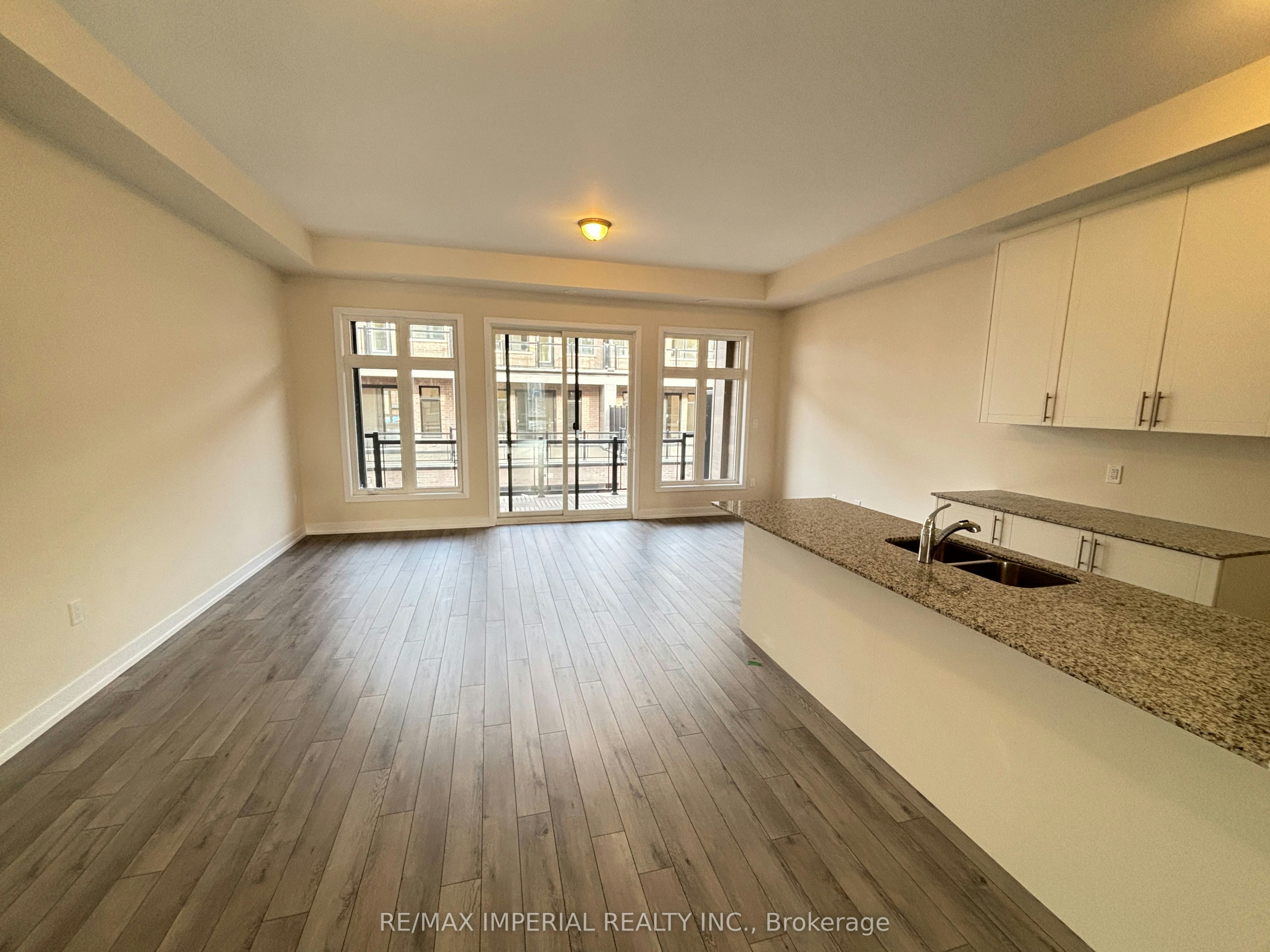 3085 Welsman Gardens, Oakville, ON, L6H 7Z1 - 11
