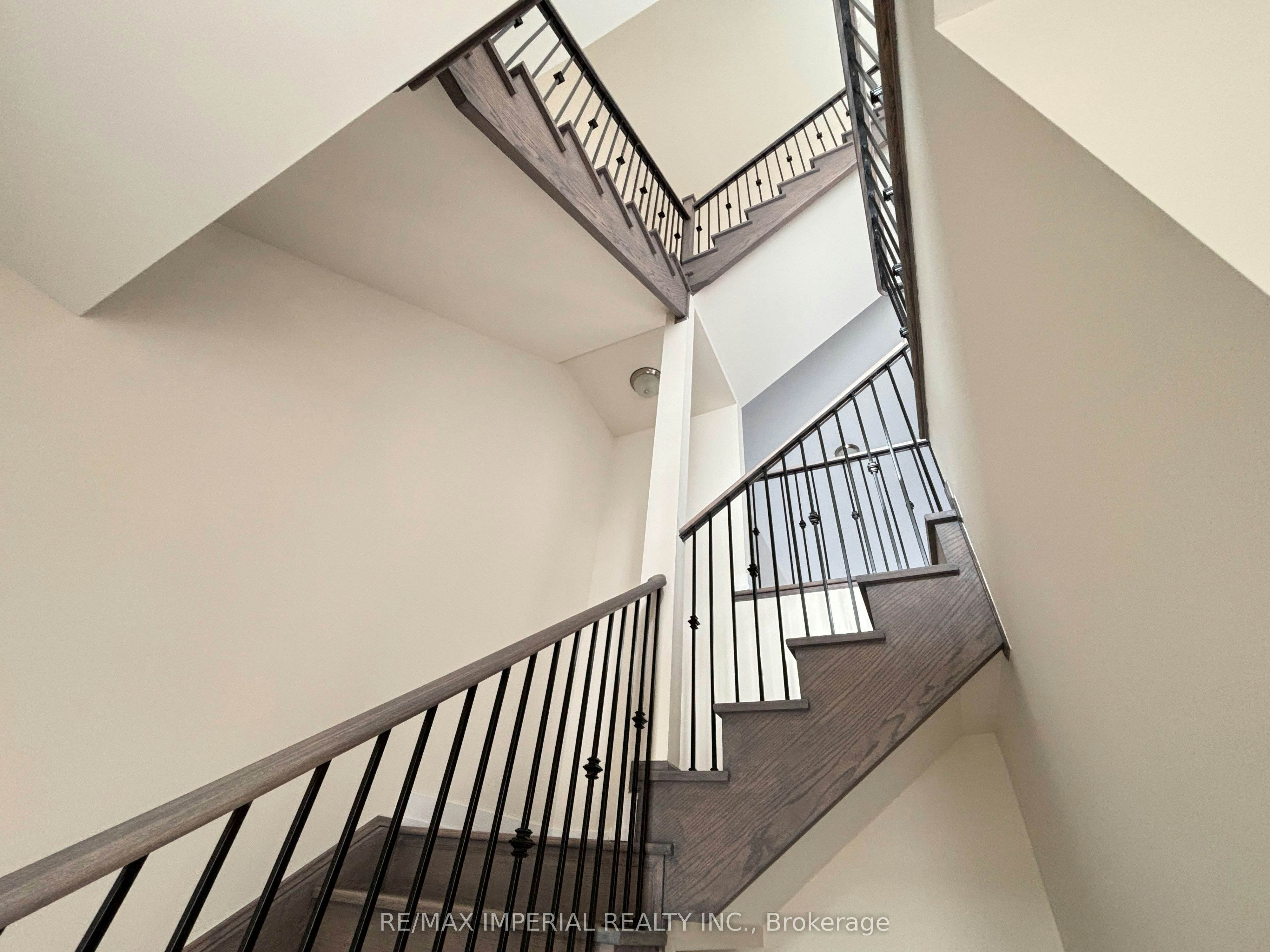 3085 Welsman Gardens, Oakville, ON, L6H 7Z1 - 6