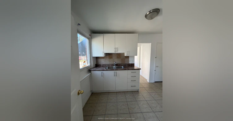 127 Morrison Avenue, Toronto, ON, M6E 1M5 - 7