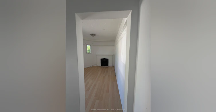 127 Morrison Avenue, Toronto, ON, M6E 1M5 - 3