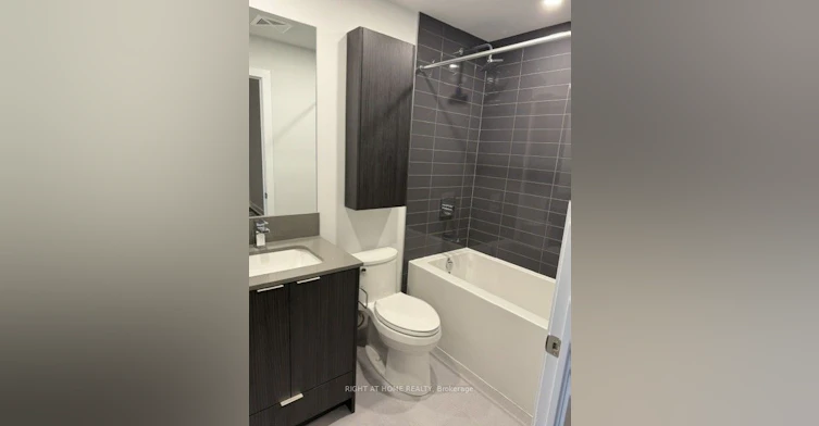 3205-430 Square One Drive, Mississauga, ON, L5B 0E6 - 7