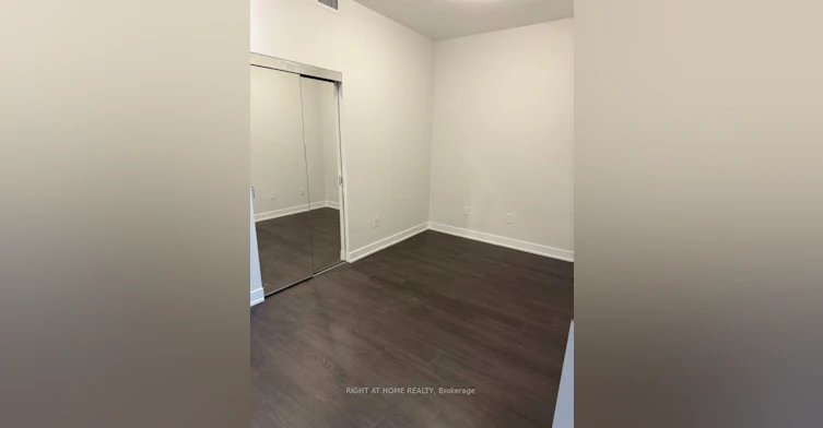3205-430 Square One Drive, Mississauga, ON, L5B 0E6 - 3
