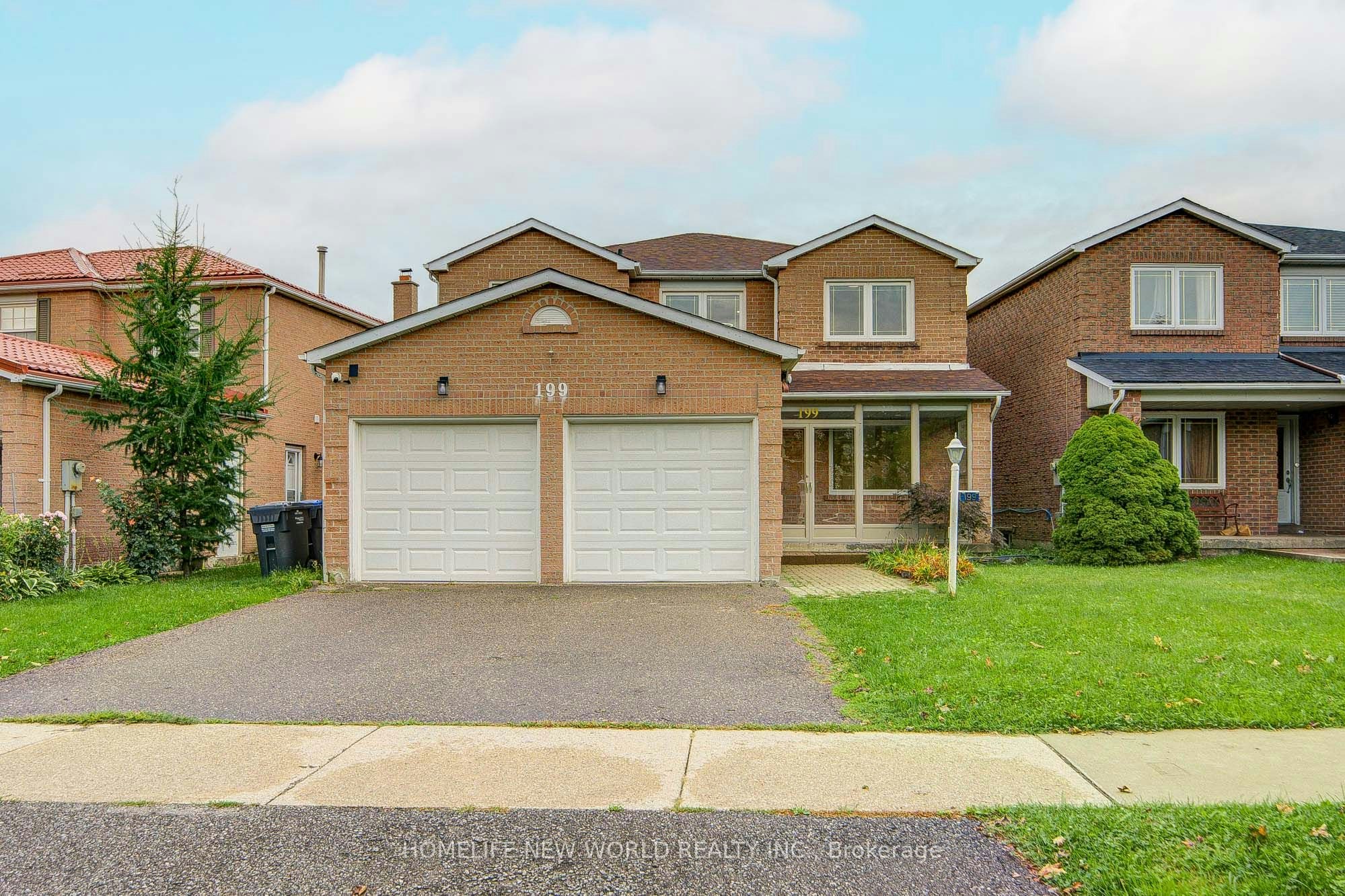 199 Harrowsmith Drive W, Mississauga, ON, L5R 1R8