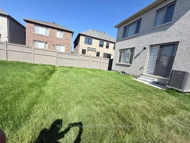 41 Tapscott Crescent, Brampton, ON, L7C 0Z4 - 25