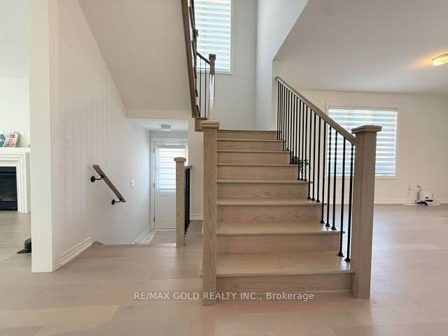 41 Tapscott Crescent, Brampton, ON, L7C 0Z4 - 8