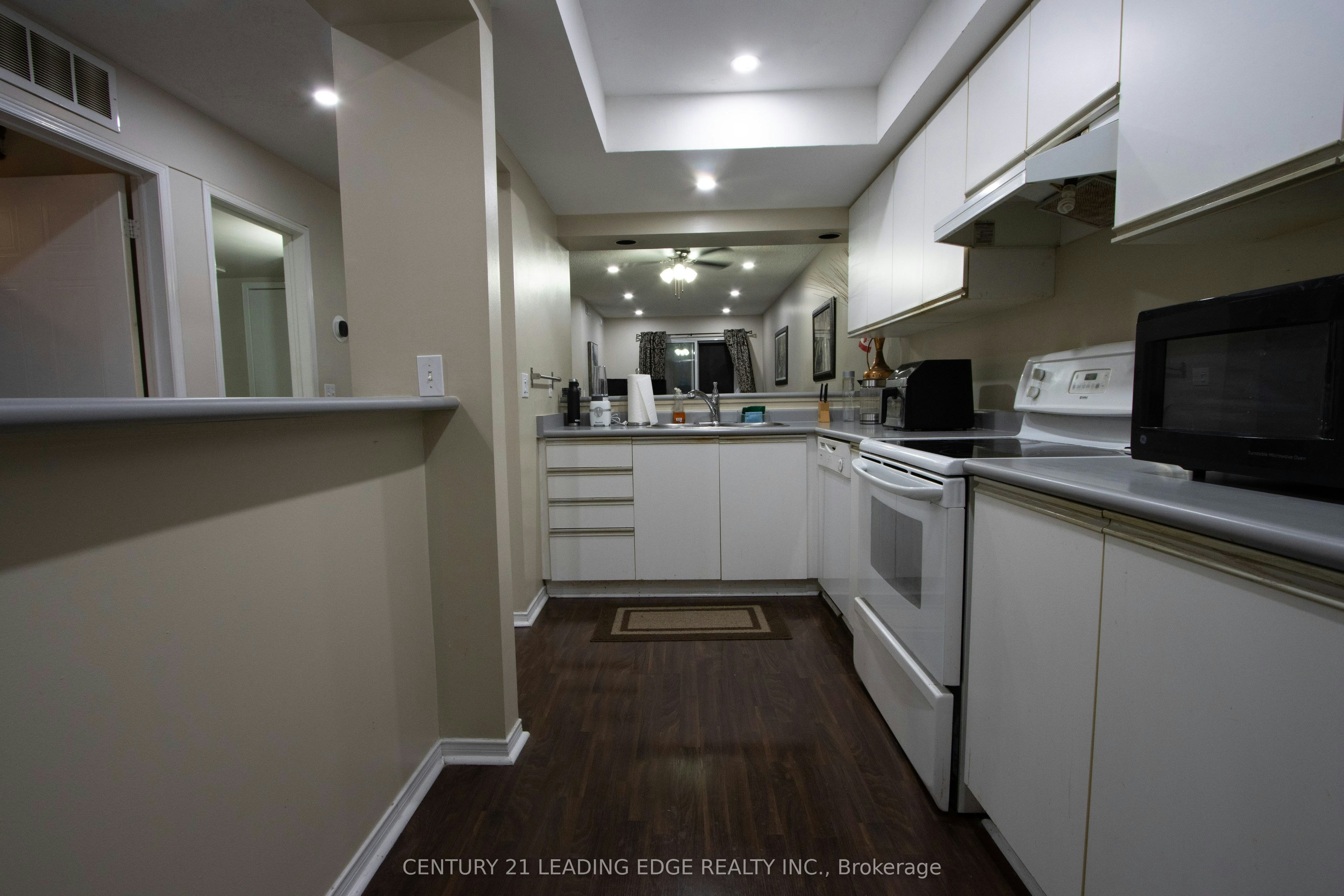 109-111 Bristol Road, Mississauga, ON, L4Z 3P6 - 8