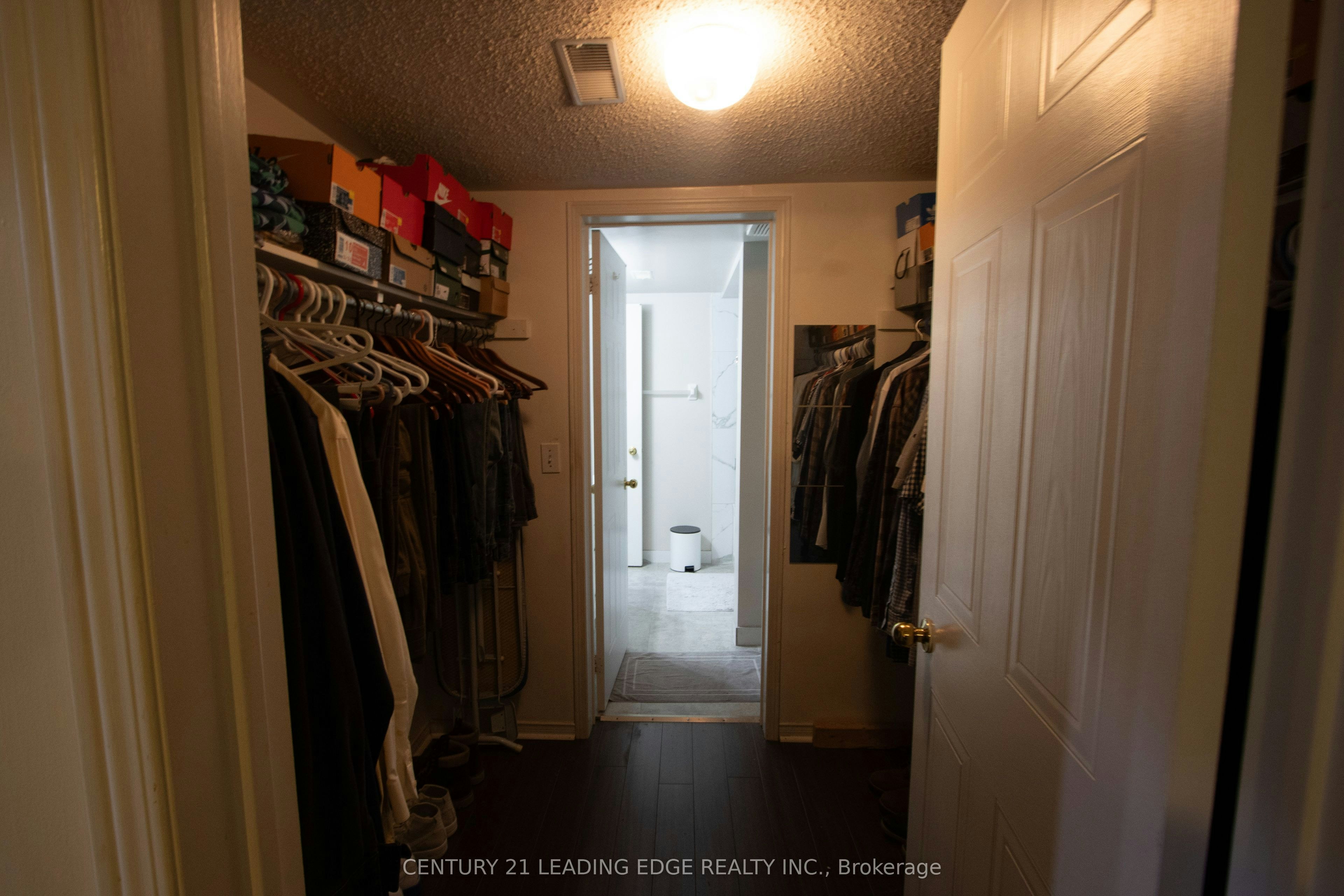 109-111 Bristol Road, Mississauga, ON, L4Z 3P6 - 18