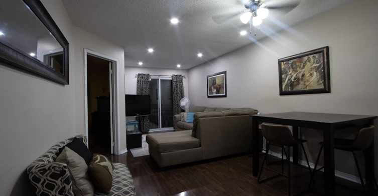 109-111 Bristol Road, Mississauga, ON, L4Z 3P6 - 12