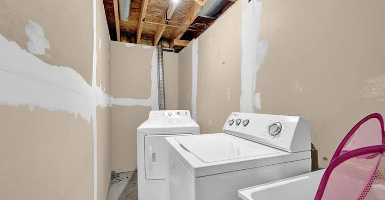 Basement-104 Larkspur Road, Brampton, ON, L6R 1X2 - 9