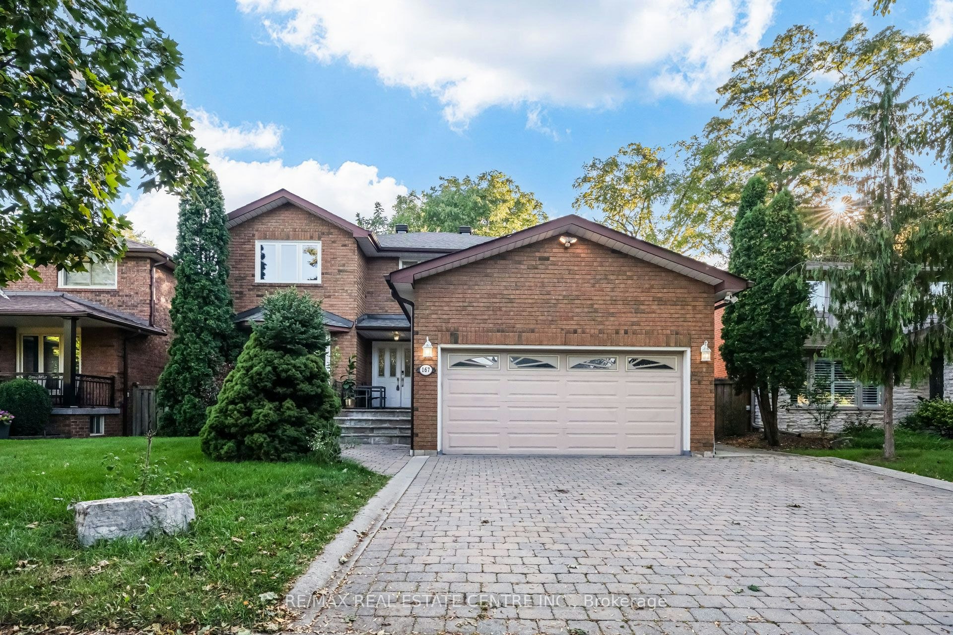 Upper Level-167 Whitchurch Mews, Mississauga, ON, L5A 4B2 - 2
