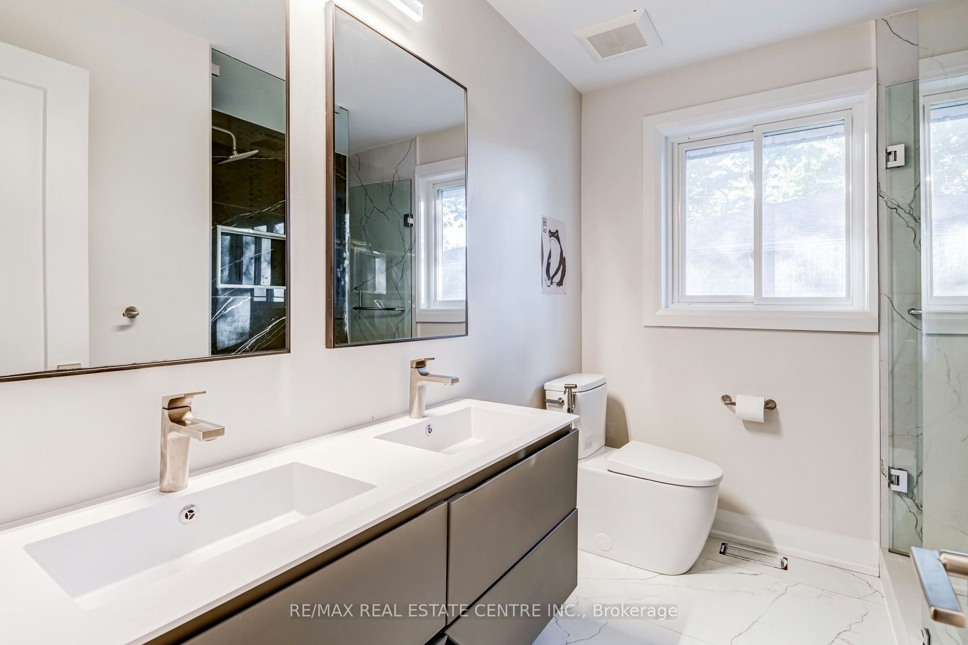 Upper Level-167 Whitchurch Mews, Mississauga, ON, L5A 4B2 - 24