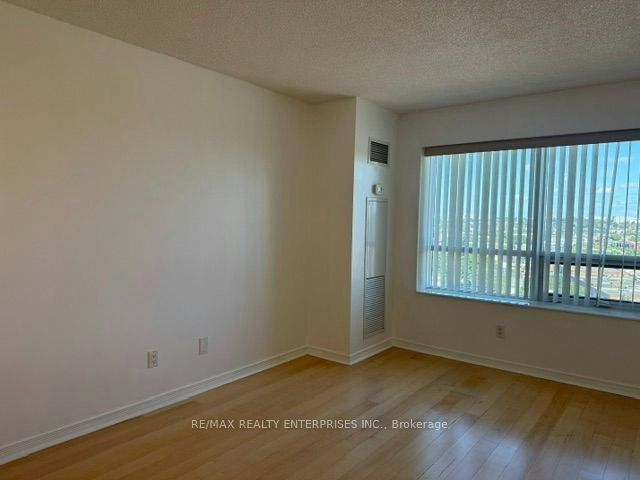 1310-61 Heintzman Street, Toronto, ON, M6P 5A2 - 5